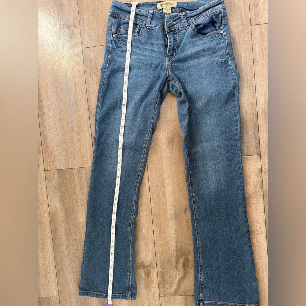 Democracy Denim Flare Jeans in Medium Blue Wash - Picture 8 of 15